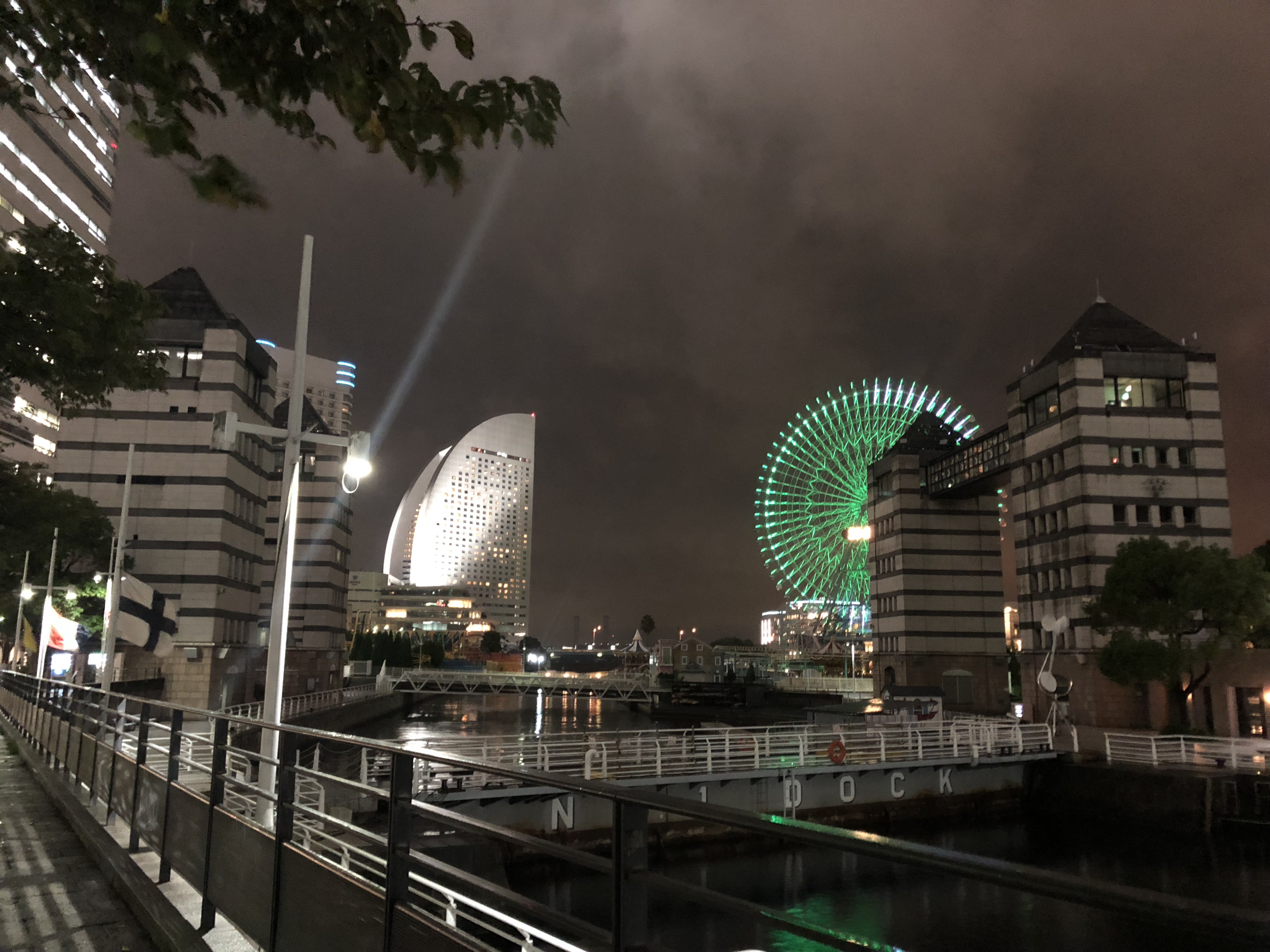 レビュー Iphone 8 8 Plus X Xsのカメラ撮り比べ 夜景編 カミアプ Appleのニュースやit系の情報をお届け