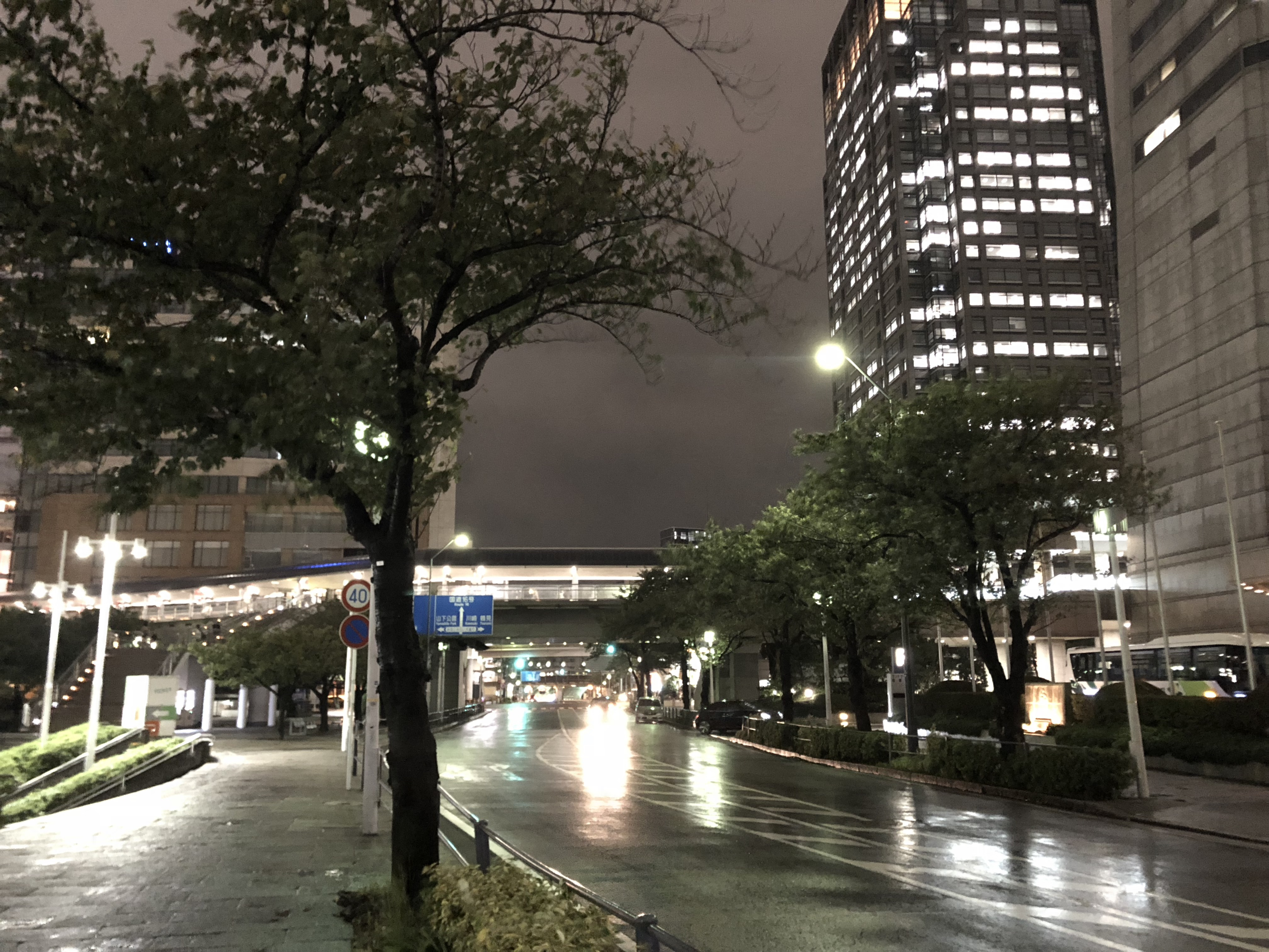 レビュー Iphone 8 8 Plus X Xsのカメラ撮り比べ 夜景編 カミアプ Appleのニュースやit系の情報をお届け